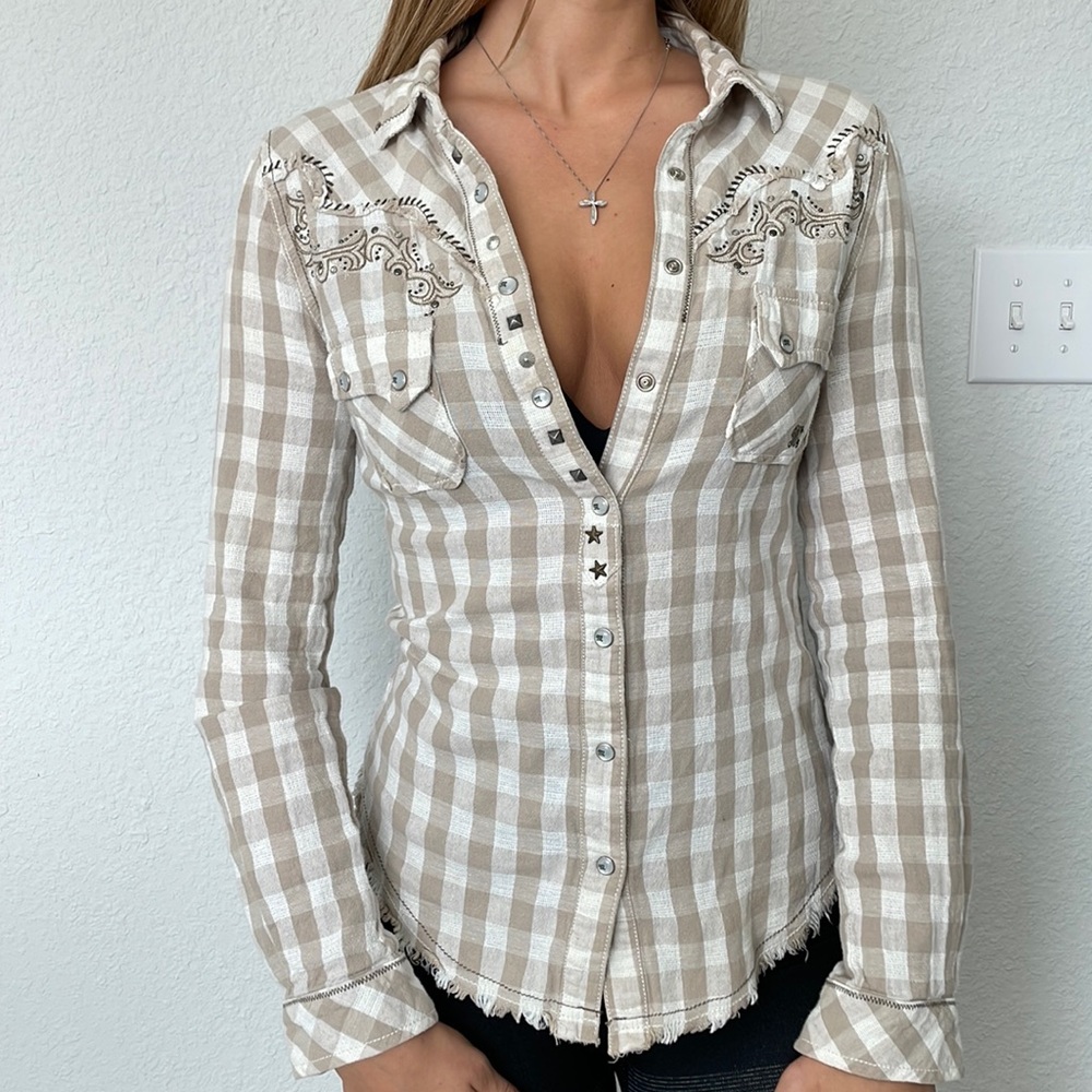 Miss me Shirt - Size Small - Custom Stitching Design